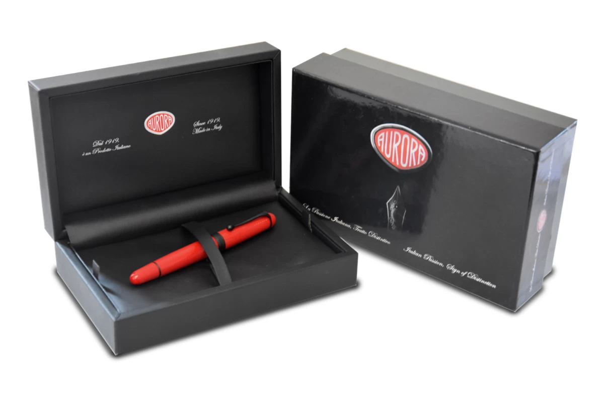 Aurora 888 Red Mamba Limited Edition Vulpen 3 Aurora 888 Red Mamba Limited Edition Vulpen - Afbeelding 3
