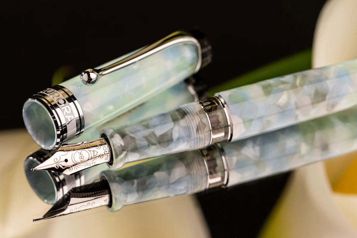 Aurora Optima Caleidoscopio Luce Verde Limited Edition Vulpen 4 Aurora Optima Caleidoscopio Luce Verde Limited Edition Vulpen - Afbeelding 4