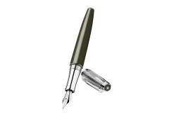 Caran D'Ache Léman Raw Umber Vulpen -Pen Winkel Caran d Ache Leman Terre d Ombre FP 3