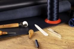 Caran D'Ache Varius Trophy Vulpen & Leather Case Limited Edition -Pen Winkel Caran d Ache Varius Trophy Fountain Pen 9