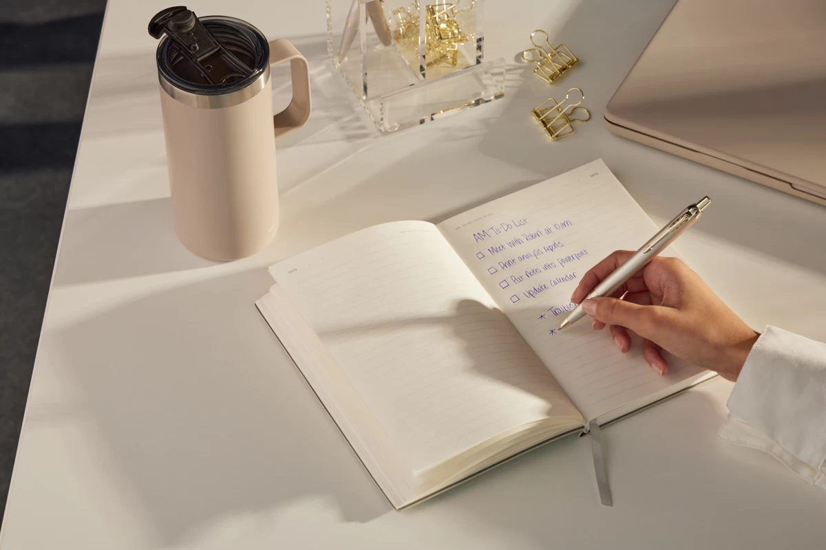 Parker® Parker IM Monochrome Champagne Balpen 3 Parker® Parker IM Monochrome Champagne Balpen - Afbeelding 3