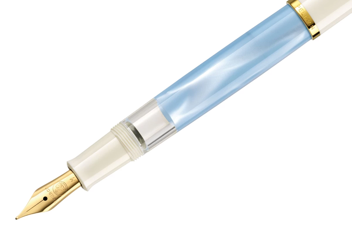 Pelikan Classic M200 Pastel Blue Vulpen 2 Pelikan Classic M200 Pastel Blue Vulpen - Afbeelding 2